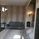 Jacaranda De Banaudon - Chambres D'hotes- Petits Dejeuners Inclus -guest , Breakfast Included - Coeur De Ξενοδοχείο *
