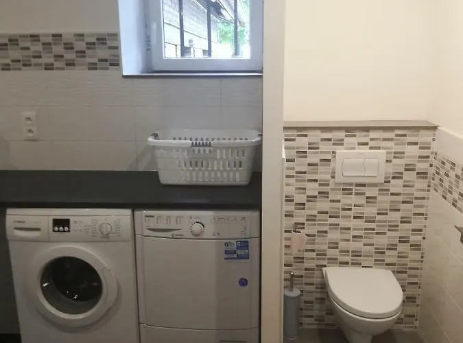 Hotel Jacaranda De Banaudon - Chambres D'hotes- Petits Dejeuners Inclus -guest , Breakfast Included - Coeur De *